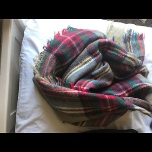 Famous Thick Plaid Scarf