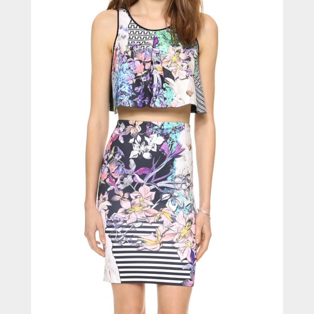 NWT Clover Canyon enchanted garden crop top