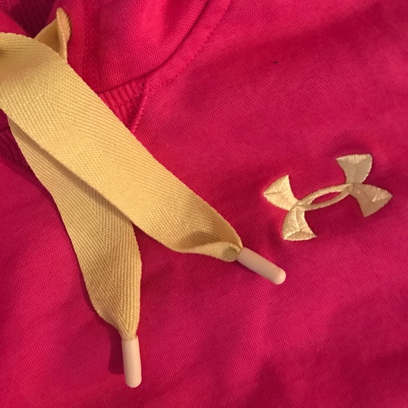 Under Armor Hoodie - Picture 4 of 4