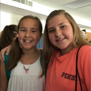 Meet your Posher, Abby