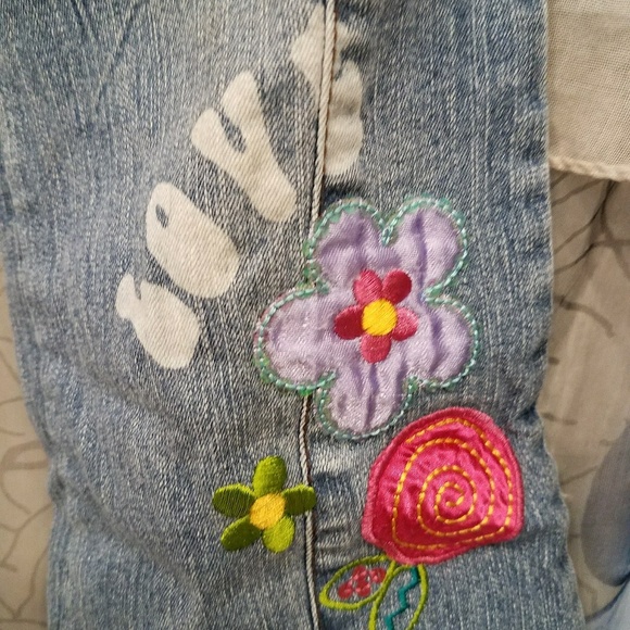 Girls jeans size 6 - Picture 3 of 4