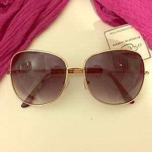 Oscar de la Renta Sunglasses