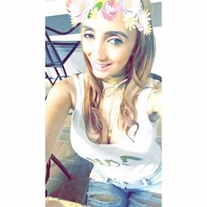 Meet your Posher, Karim