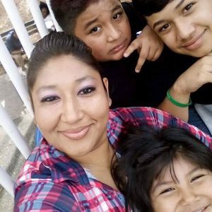 Meet your Posher, Lupita