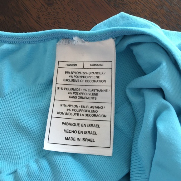 Nike Seamless top with built in shelf bra - Picture 5 of 5