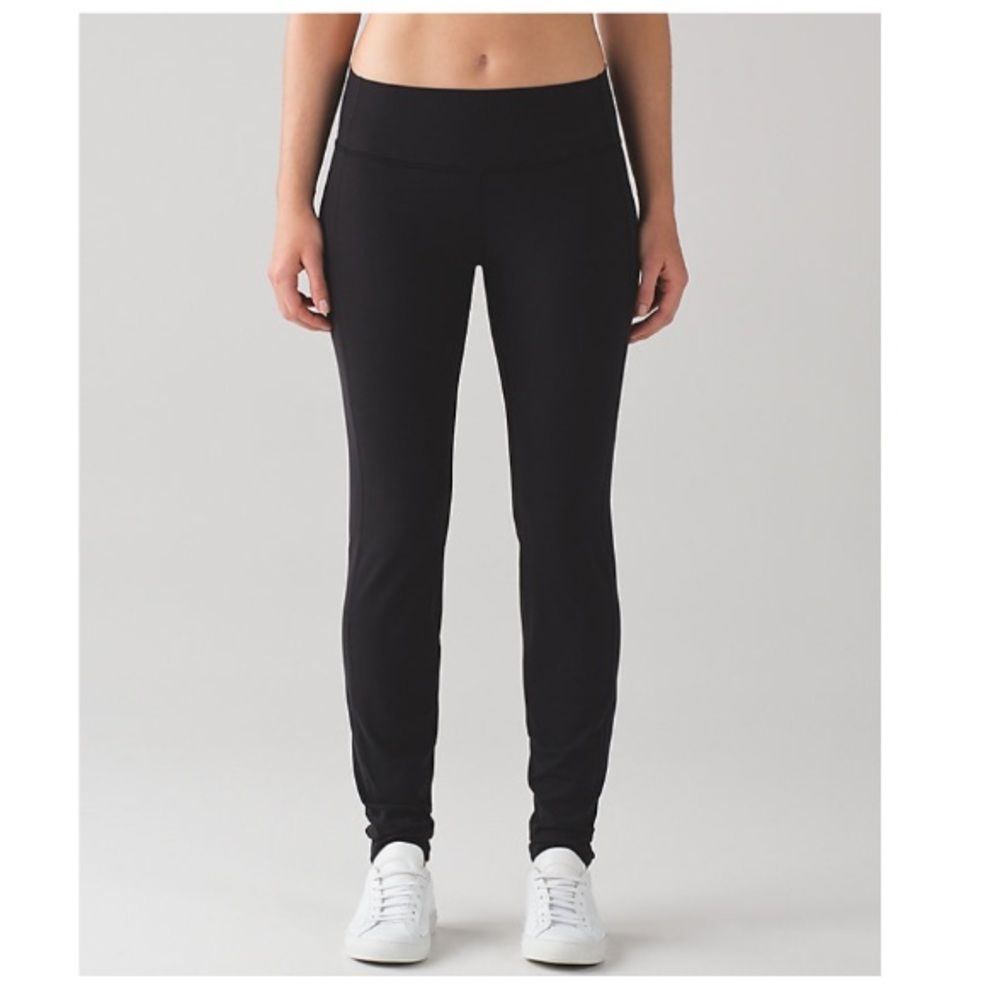 Lululemon Simply Bare Un-Tight Tight