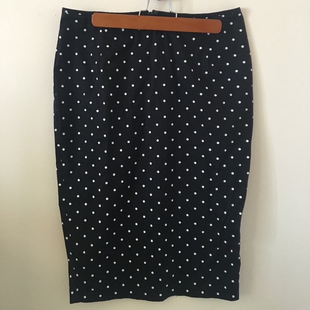 Hot Topic polka dot pencil skirt