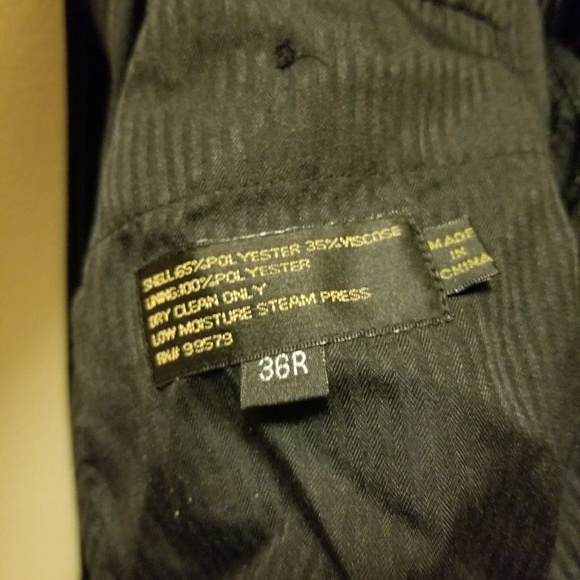 2 price suit - Picture 2 of 4