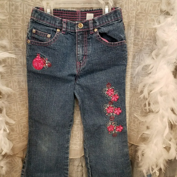 Girls jeans size 5 - Picture 1 of 3