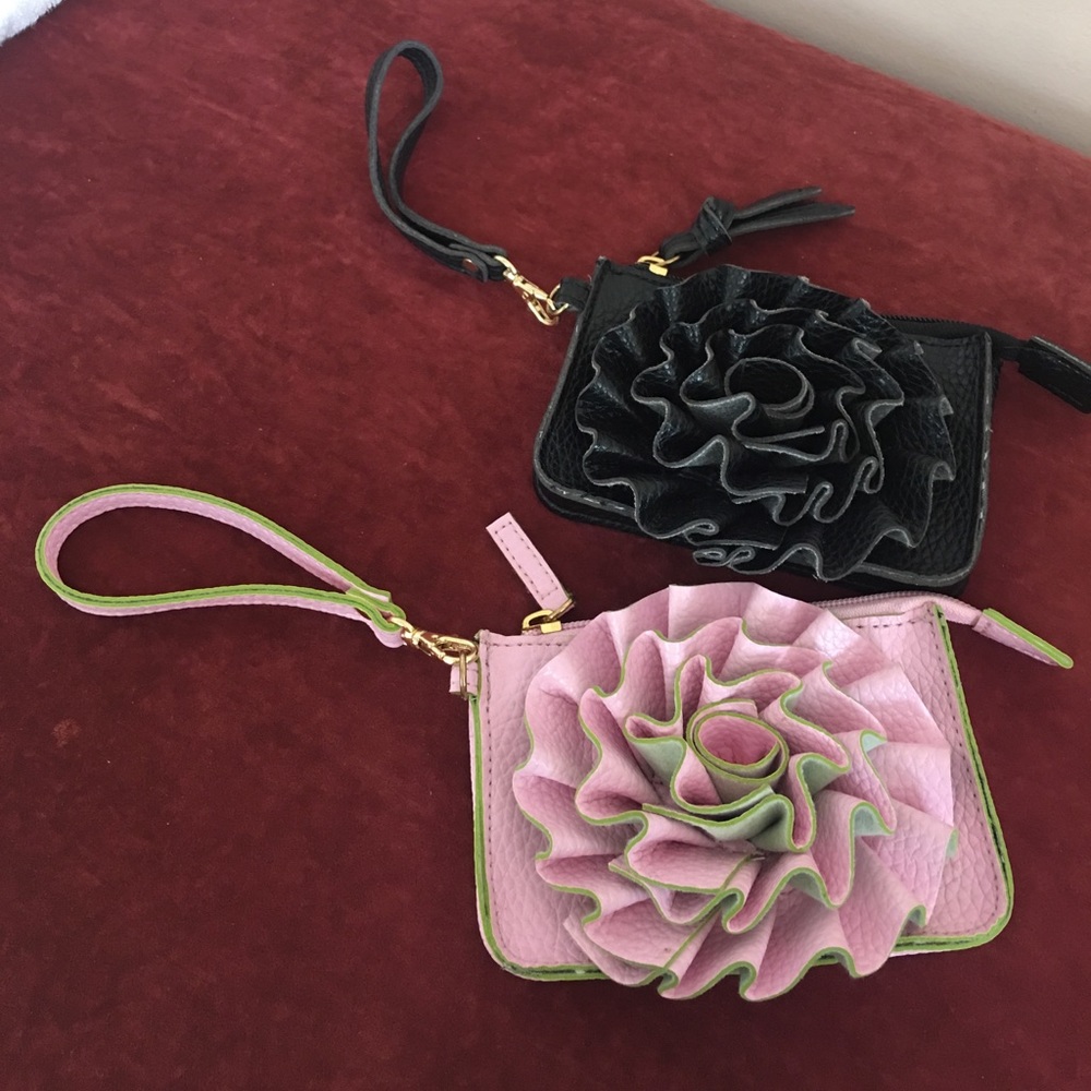 The CUTEST wristlets