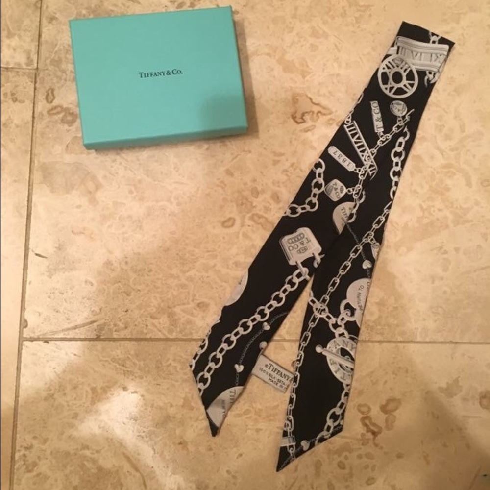 Tiffany &Co Silk Printed Ascot