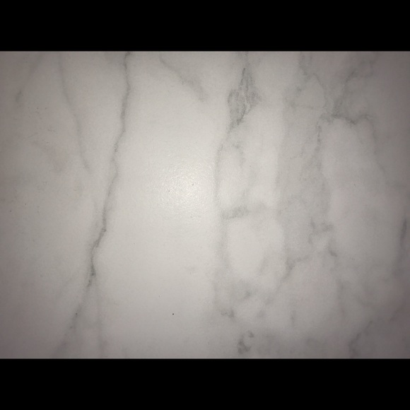 Meet your Posher, Carmen - Picture 1 of 1