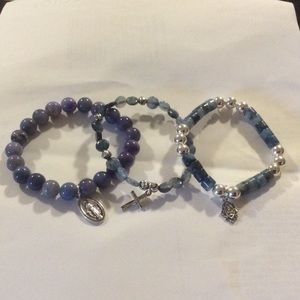 Avon Religious stretch Bracelet Set