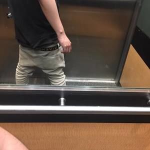 Meet your Posher, Jonathan