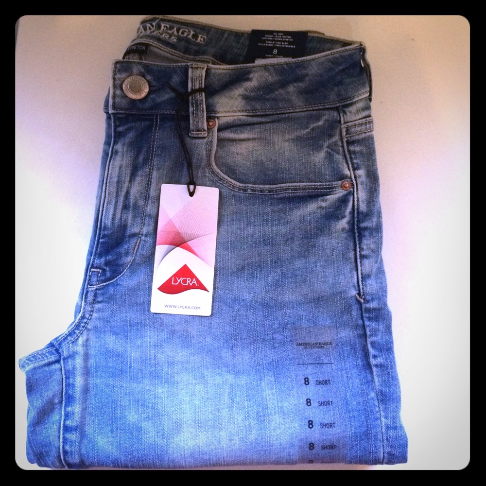 NWT AEO Denim Super Stretch Low Rise Skinny Jeans
