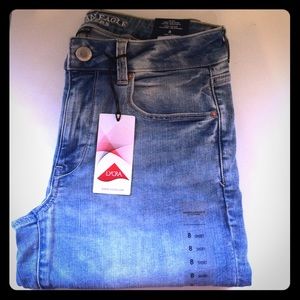 NWT AEO Denim Super Stretch Low Rise Skinny Jeans