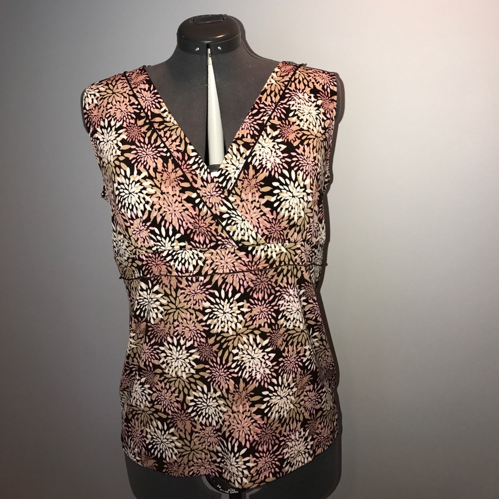 Axcess sleeveless shirt.