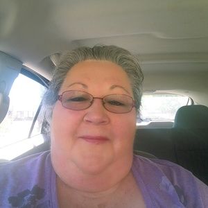 Meet your Posher, Deborah