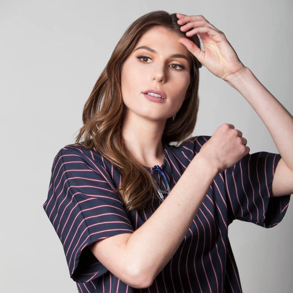 Meet your Posher, Liz