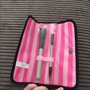 VS makeup brush set