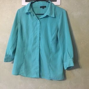 Three quarter length button up