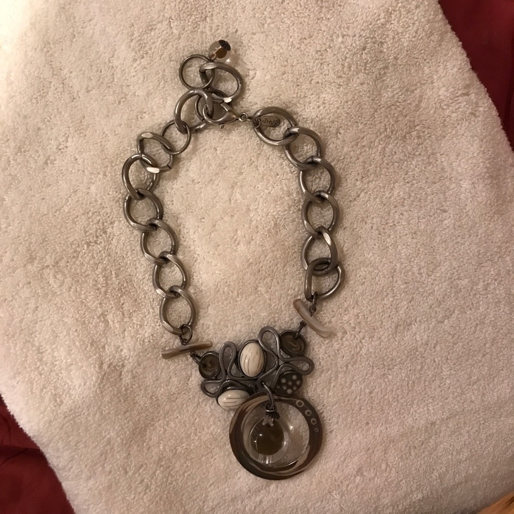 Brown tones necklace and matching bracelet.