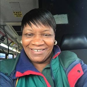 Meet your Posher, Sharon