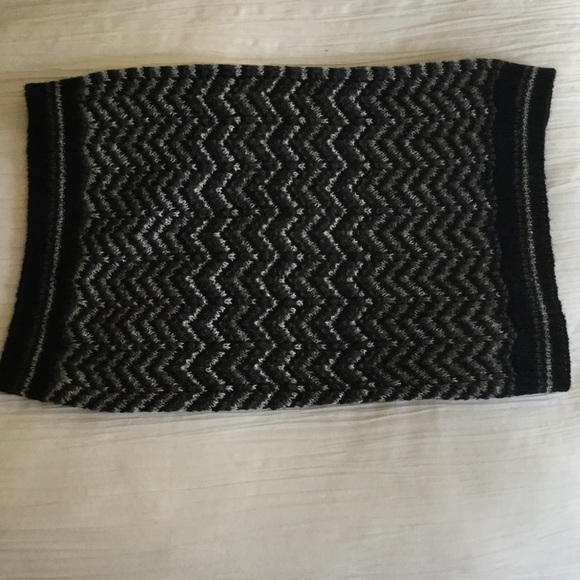 Missoni Zig Zag Metallic Threaded Infinity Scarf - Picture 2 of 3