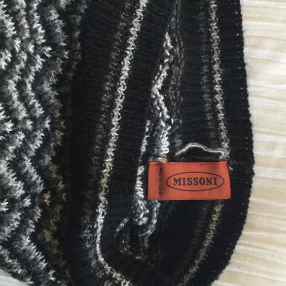 Missoni Zig Zag Metallic Threaded Infinity Scarf - Picture 3 of 3