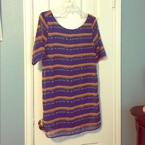 Blue patterned flowy dress