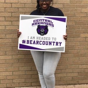 Meet your Posher, Olivia