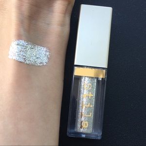Stila Liquid Eyeshadow Diamond Dust color