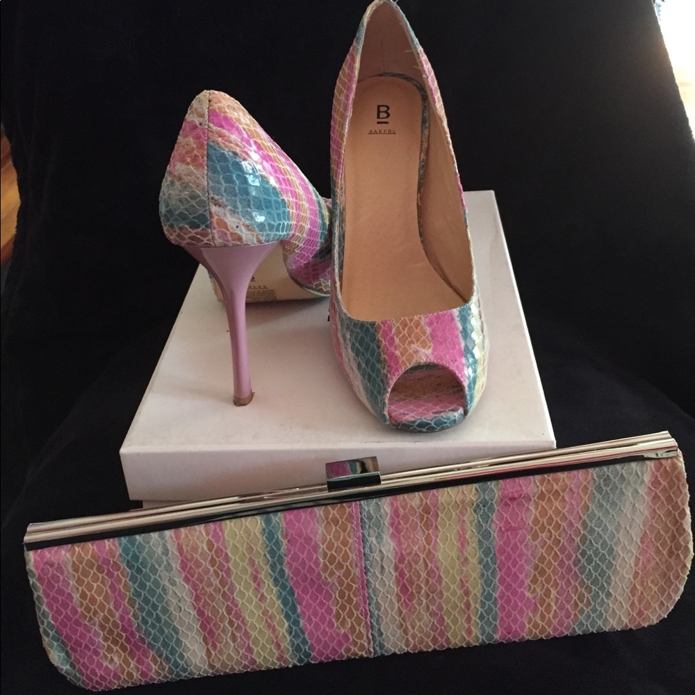 Multicolored peep-toe Heels w/ matching clutch
