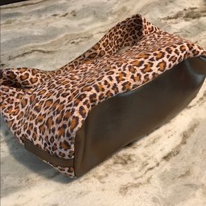 REDUCED!!  Leopard print Susan Faris purse