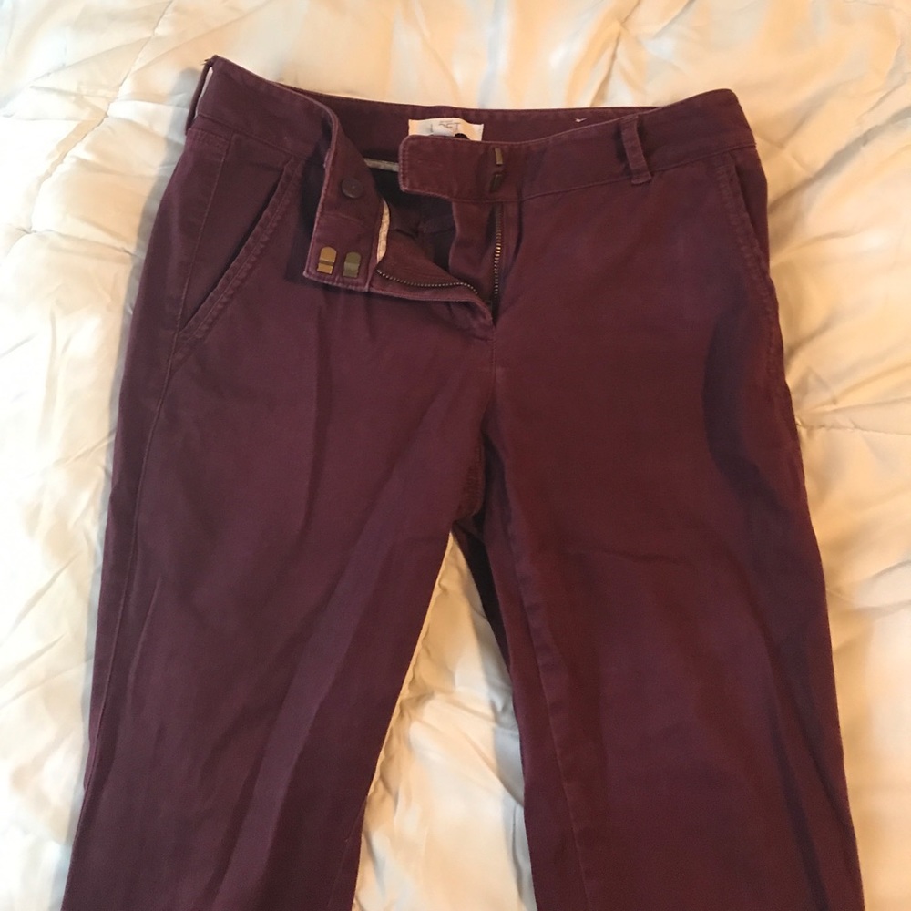Fo suede burgundy pants with zipper detail