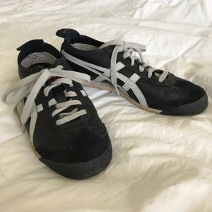 Onitsuka Tiger Asics