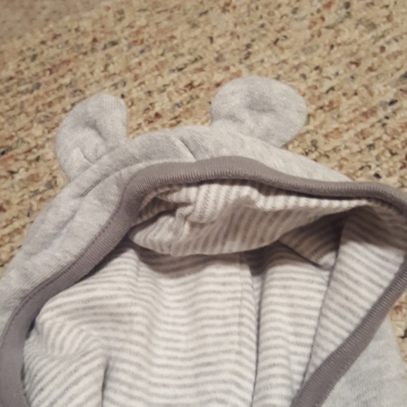 Coverall - Picture 3 of 4