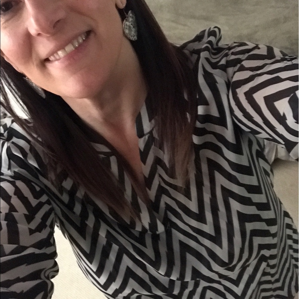 Meet your Posher, Laurie