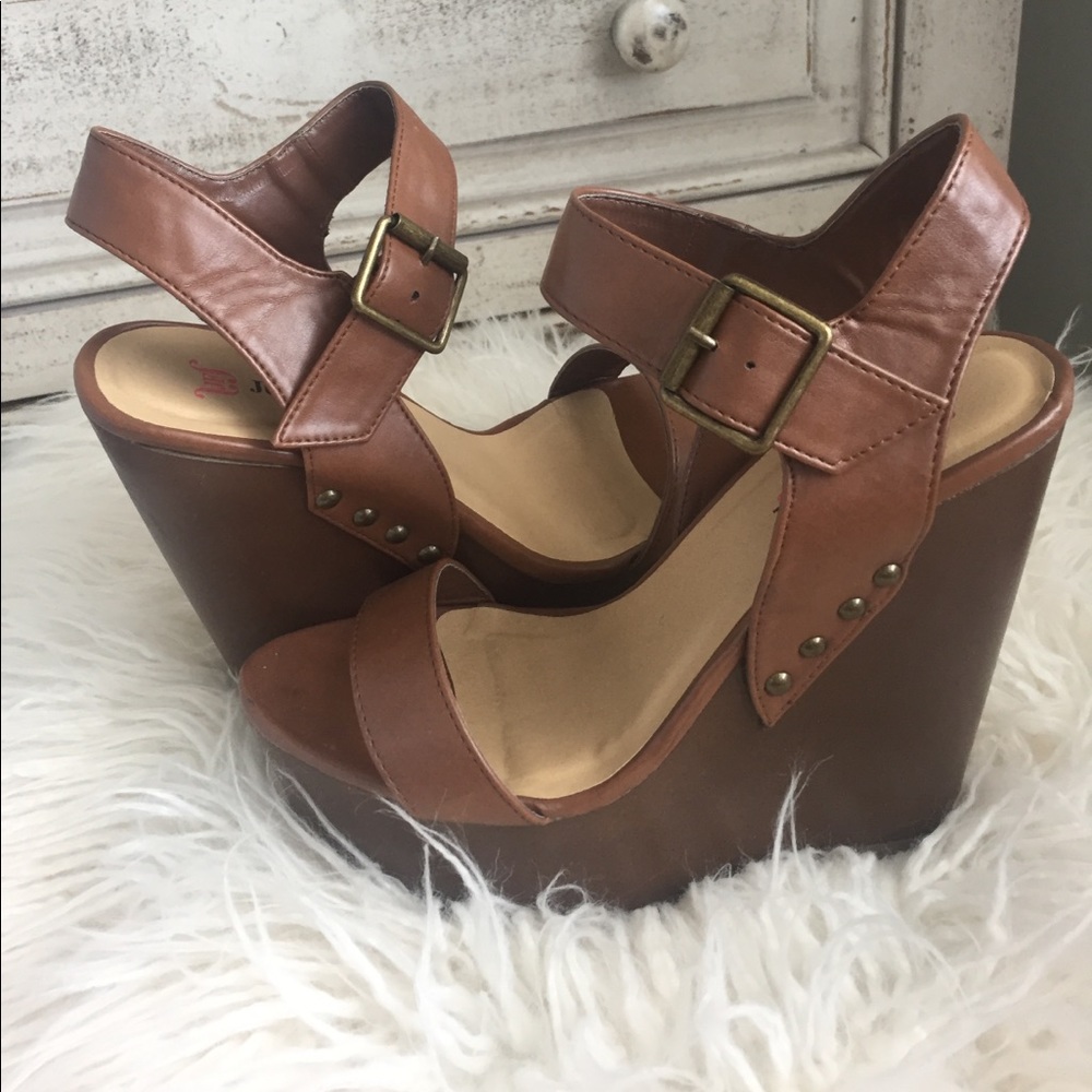 Brown Wedges