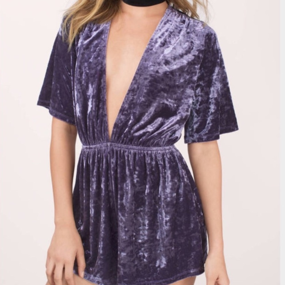 Tobi velvet romper