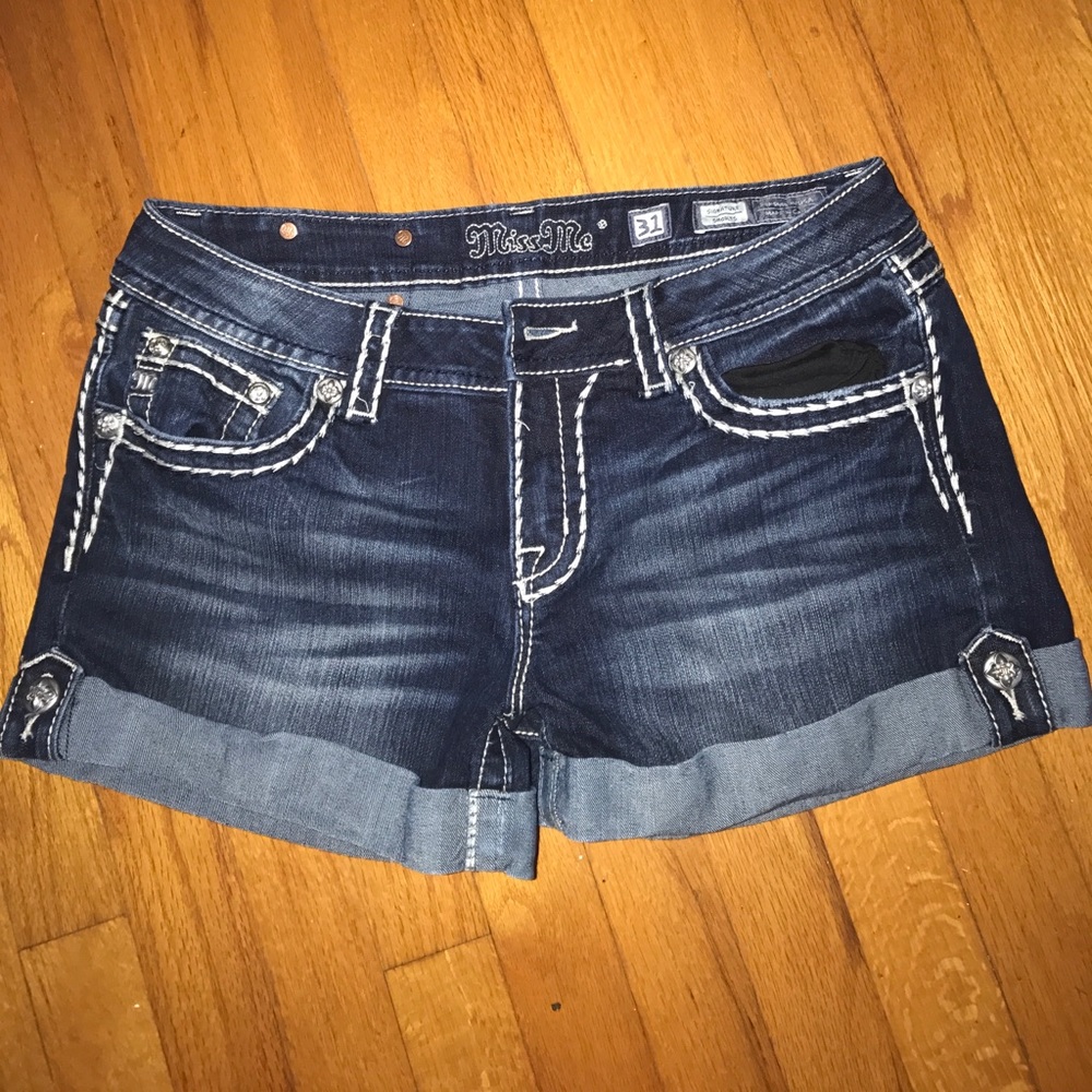 MISS ME SHORTS!