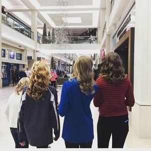 Meet your Posher, Reagan