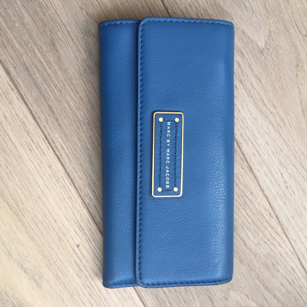 Marc Jacobs wallet