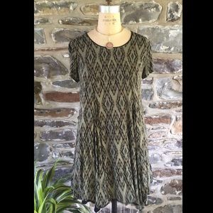 Boho inspired flowy dress!