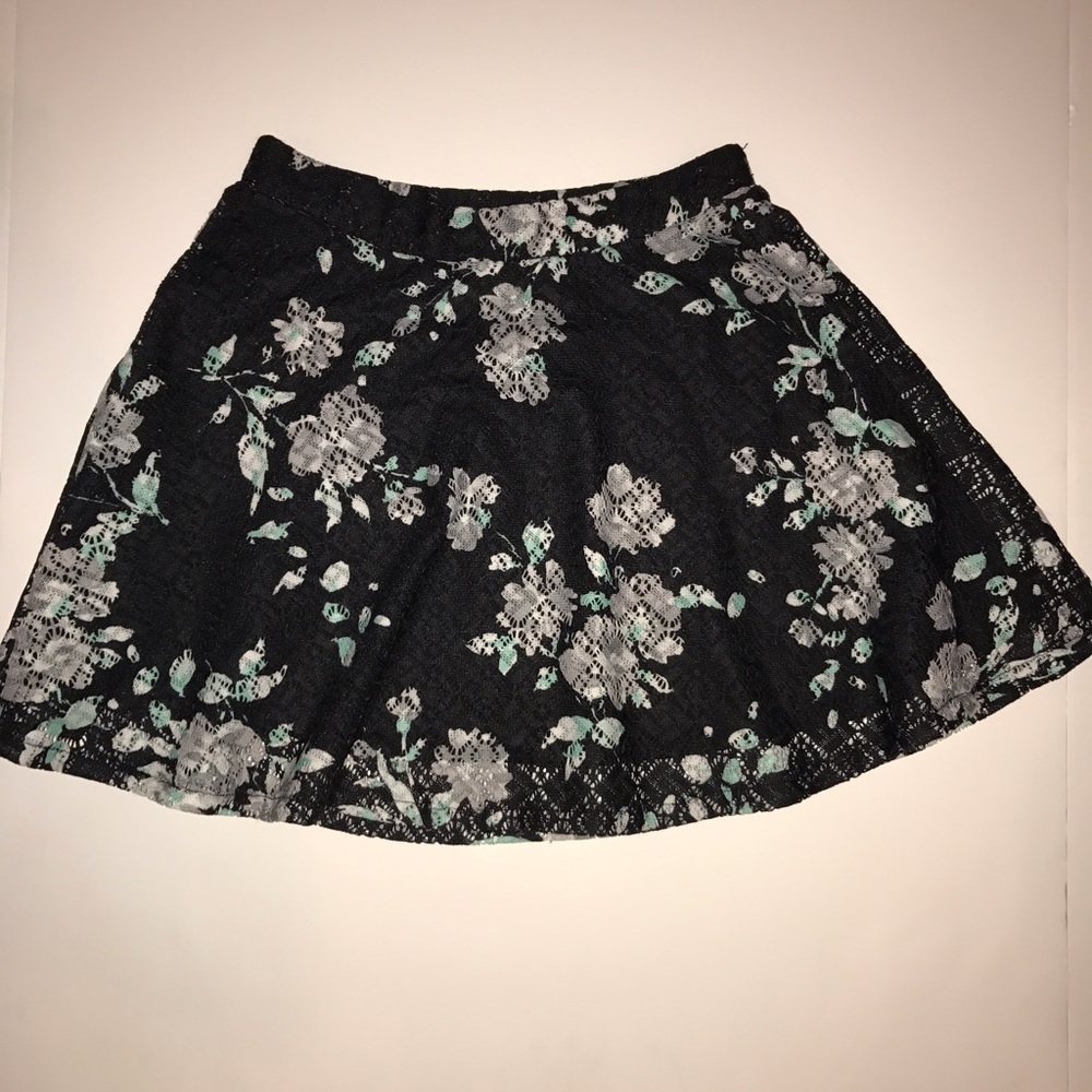 women's crochet floral skater skirt