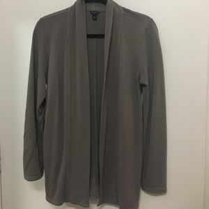 Ann Taylor loose sweater - great for work! Size S