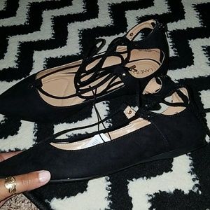 Lane Bryant black strappy flats