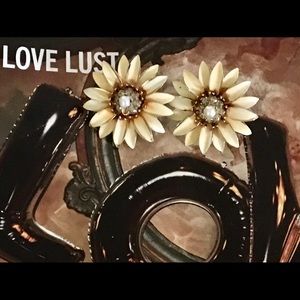 VINTAGE GOLD YELLOW RHINESTONES FLOWER EARRINGS
