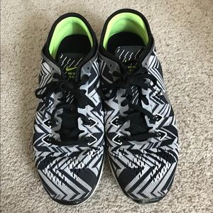 ❌SOLD❌Nike Free Tr Fit 5