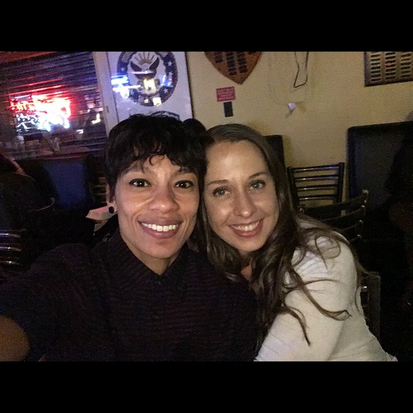 Meet your Posher, Danielle - Picture 1 of 1